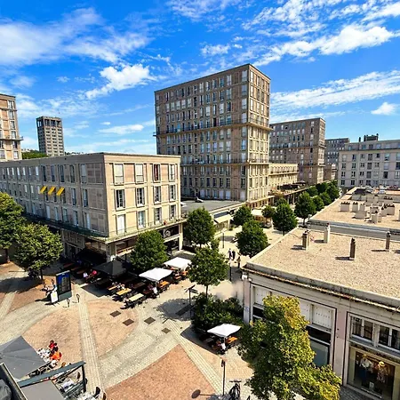 Le Saint Joseph - Vue Centre-ville Parking *